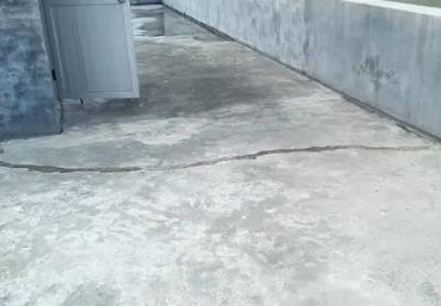 南宁楼顶漏水维修公司分享下如何解决卫生间隐蔽部位漏水的问题?